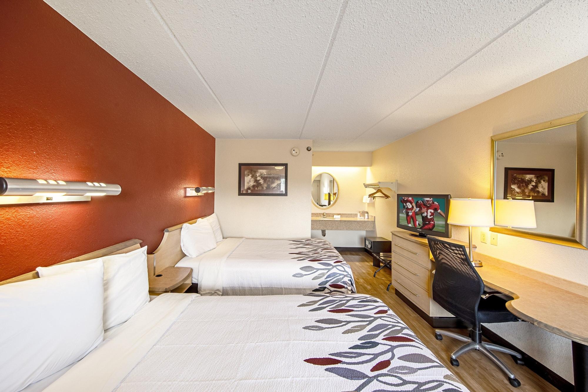Red Roof Inn Boston - Southborough/Worcester Exterior photo