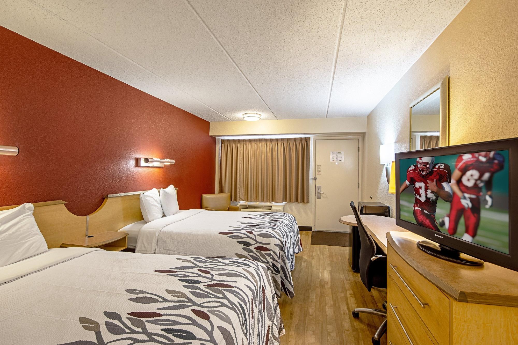 Red Roof Inn Boston - Southborough/Worcester Exterior photo