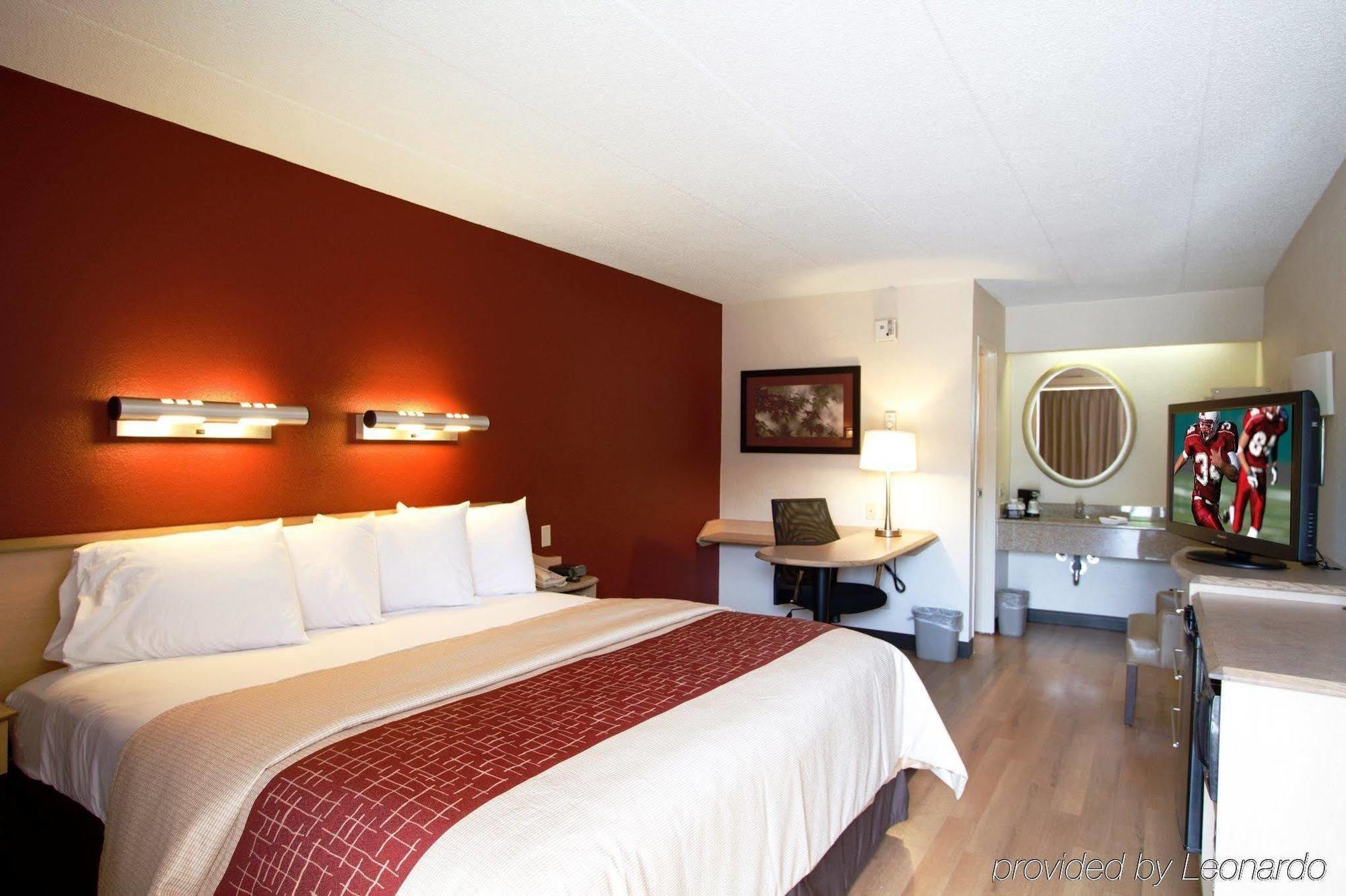 Red Roof Inn Boston - Southborough/Worcester Exterior photo