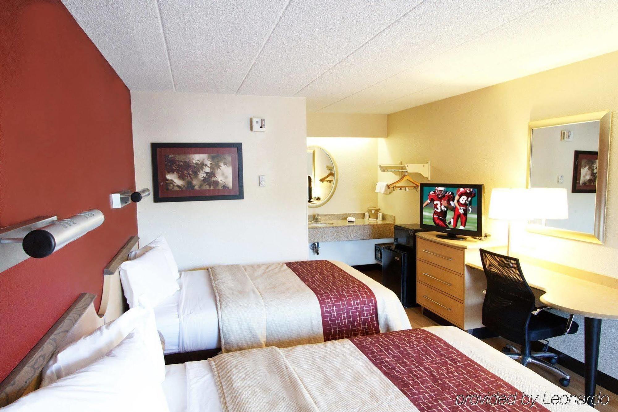 Red Roof Inn Boston - Southborough/Worcester Exterior photo